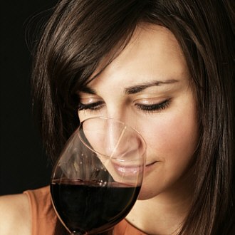 Genießen Sie unseren Rotwein "Prestige" Trocken